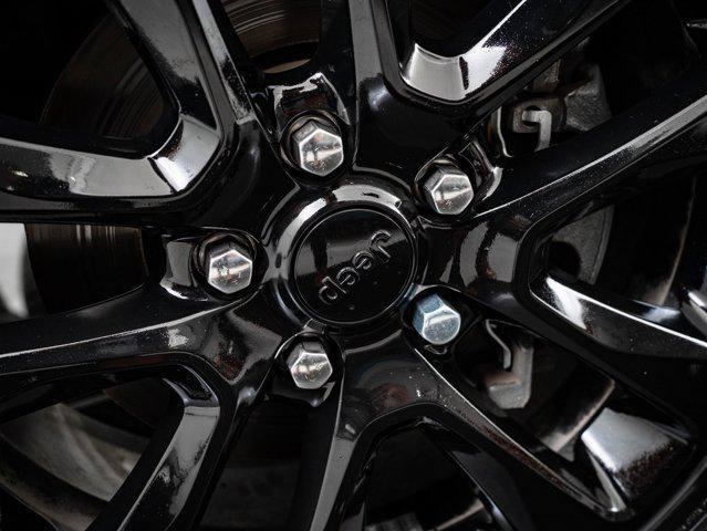 used 2020 Jeep Grand Cherokee car, priced at $24,598