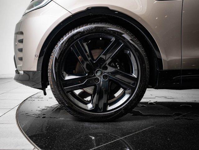 used 2024 Land Rover Discovery car, priced at $69,998