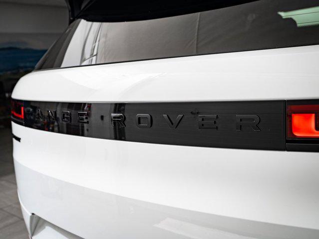 new 2025 Land Rover Range Rover Sport car, priced at $123,498