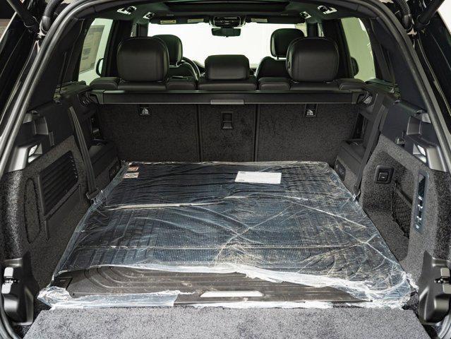 new 2025 Land Rover Range Rover car, priced at $153,498