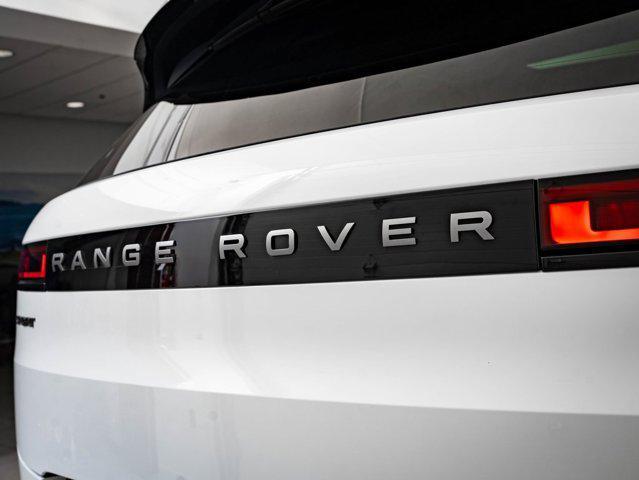 new 2025 Land Rover Range Rover Sport car, priced at $92,798