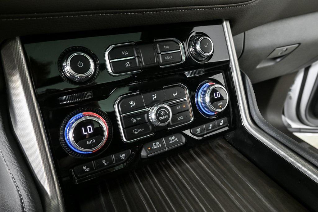 used 2021 GMC Yukon XL car, priced at $58,369