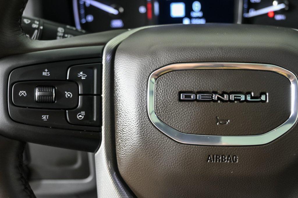used 2021 GMC Yukon XL car, priced at $58,369
