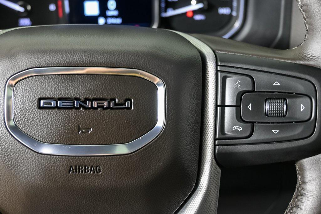 used 2021 GMC Yukon XL car, priced at $58,369