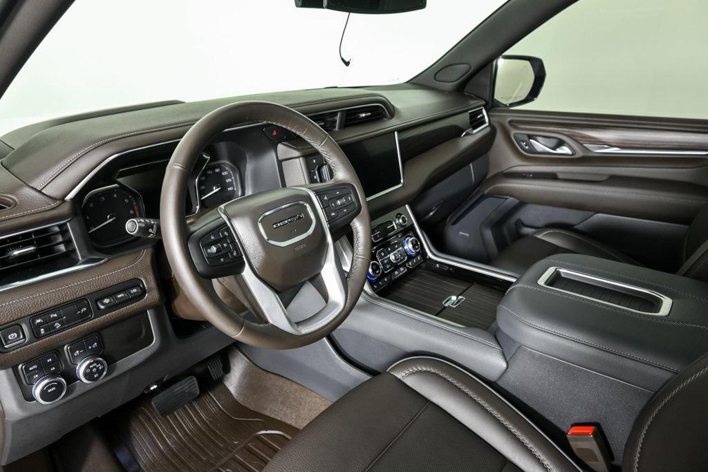 used 2021 GMC Yukon XL car, priced at $58,369