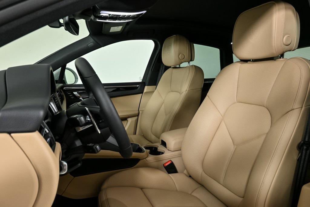 new 2025 Porsche Macan car, priced at $80,015