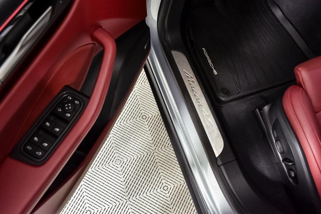 used 2025 Porsche Macan car, priced at $86,114