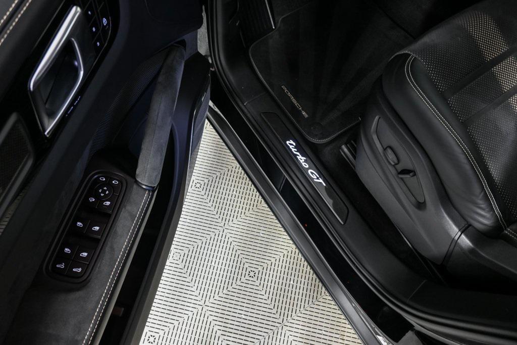 used 2022 Porsche Cayenne car, priced at $139,900