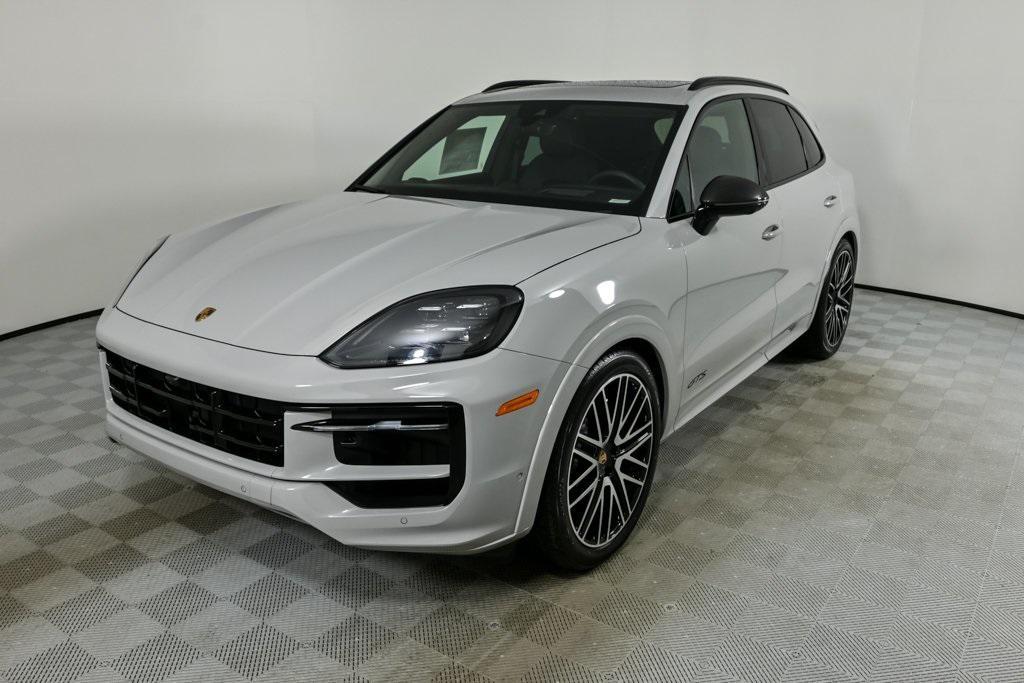 new 2025 Porsche Cayenne car, priced at $162,975
