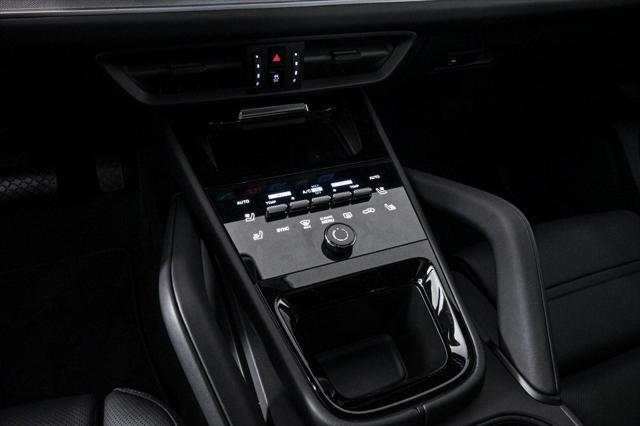 new 2025 Porsche Cayenne car, priced at $116,165