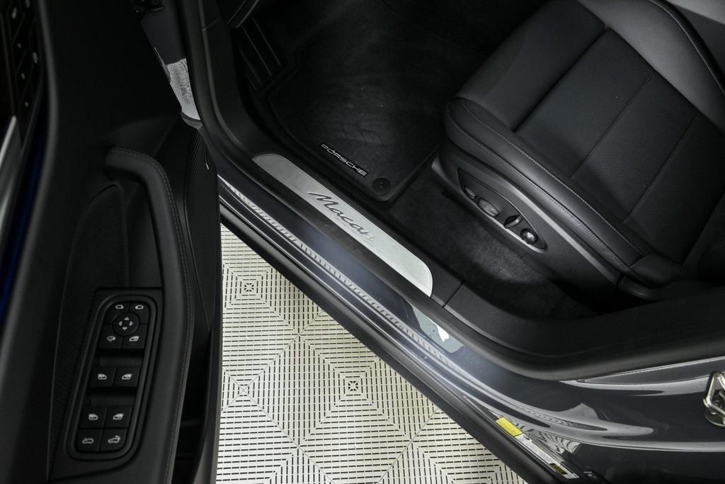 new 2025 Porsche Macan car, priced at $96,385