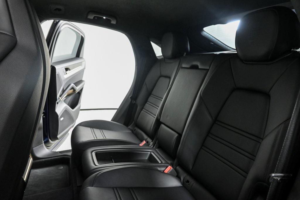used 2025 Porsche Cayenne car, priced at $200,000