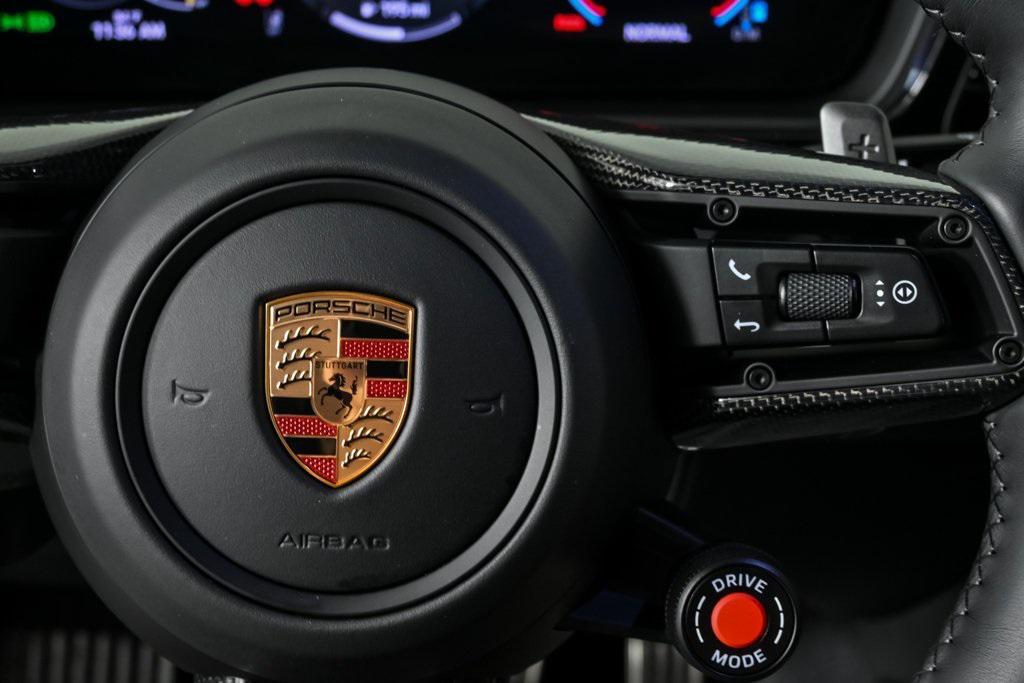 used 2025 Porsche Cayenne car, priced at $200,000