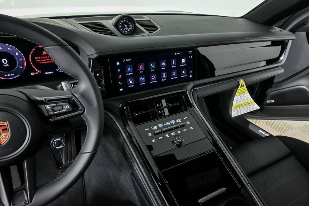 new 2025 Porsche Panamera car, priced at $143,065