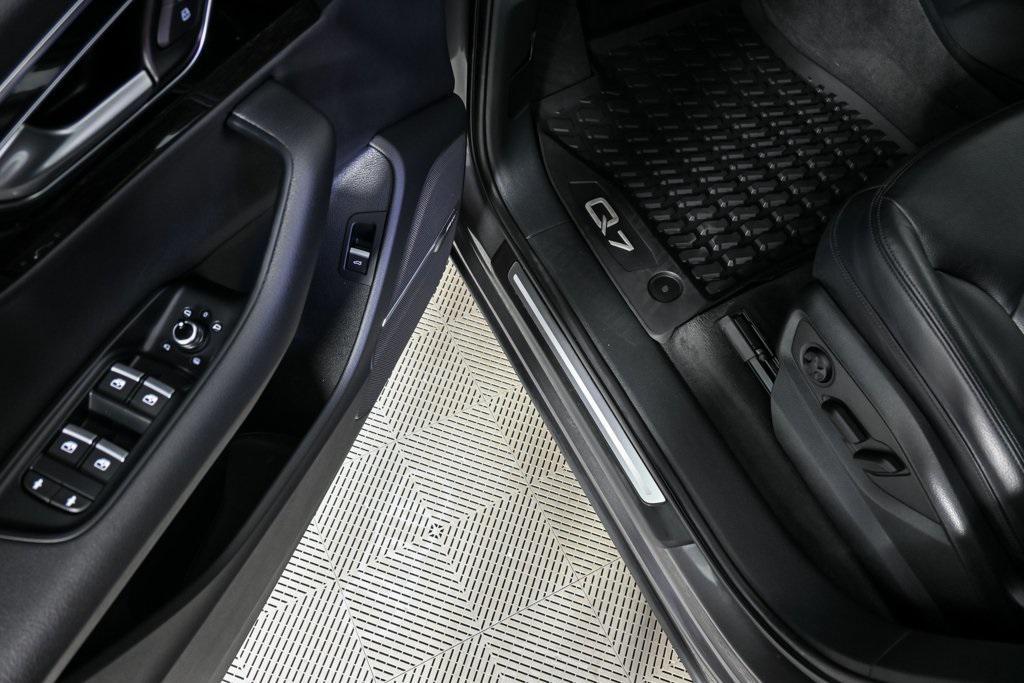 used 2019 Audi Q7 car, priced at $19,920