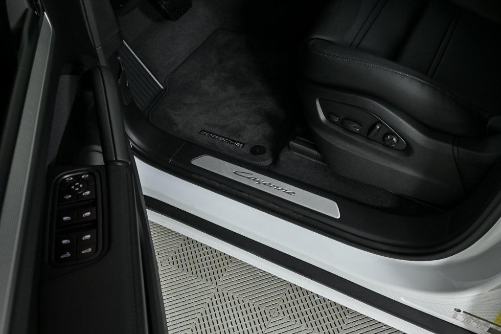 new 2025 Porsche Cayenne car, priced at $117,145