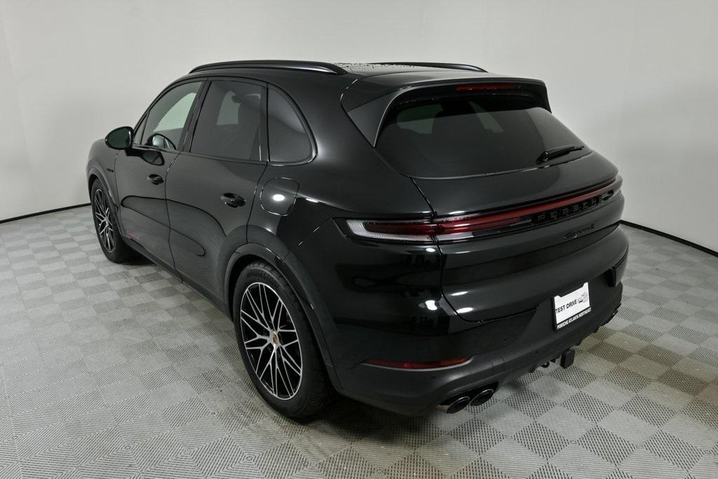 new 2025 Porsche Cayenne car, priced at $139,705