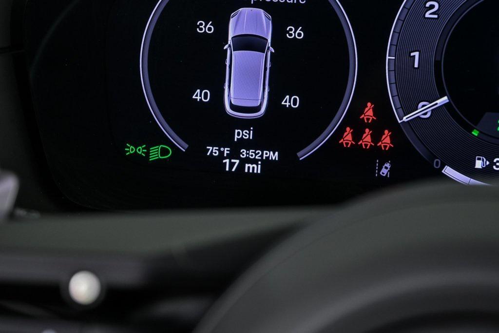 new 2025 Porsche Cayenne car, priced at $139,705