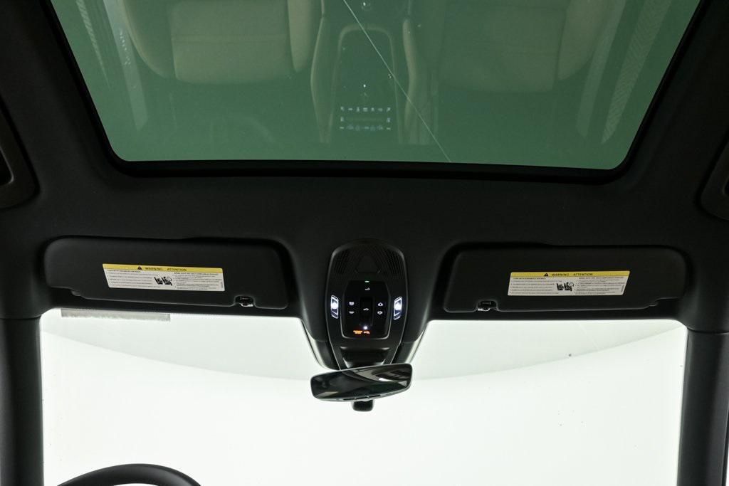 new 2025 Porsche Cayenne car, priced at $114,885