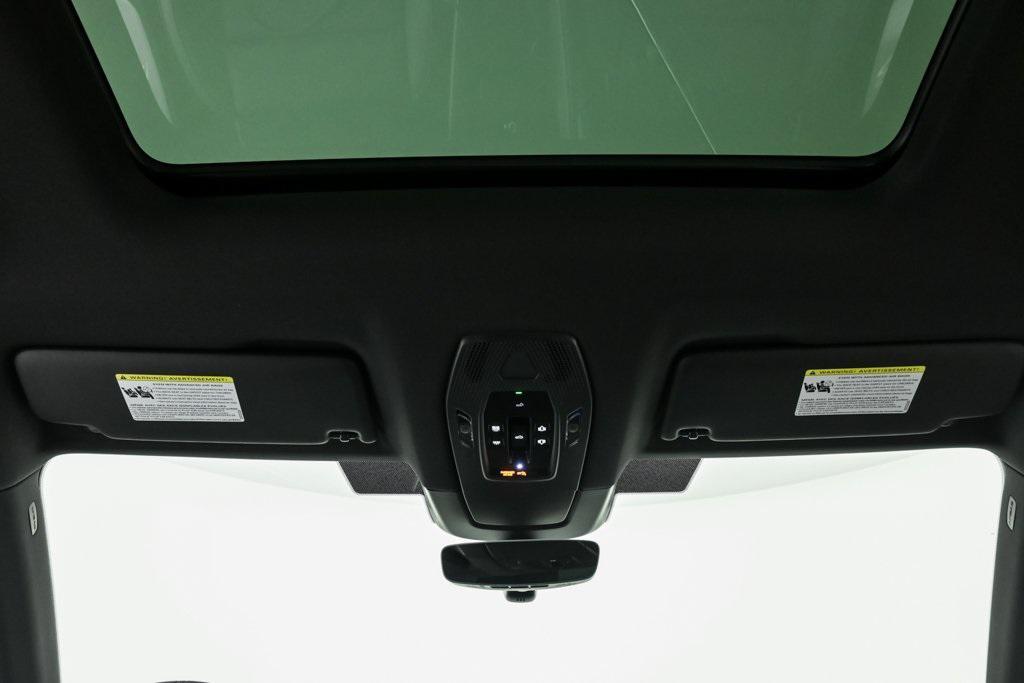 new 2025 Porsche Macan car, priced at $100,695
