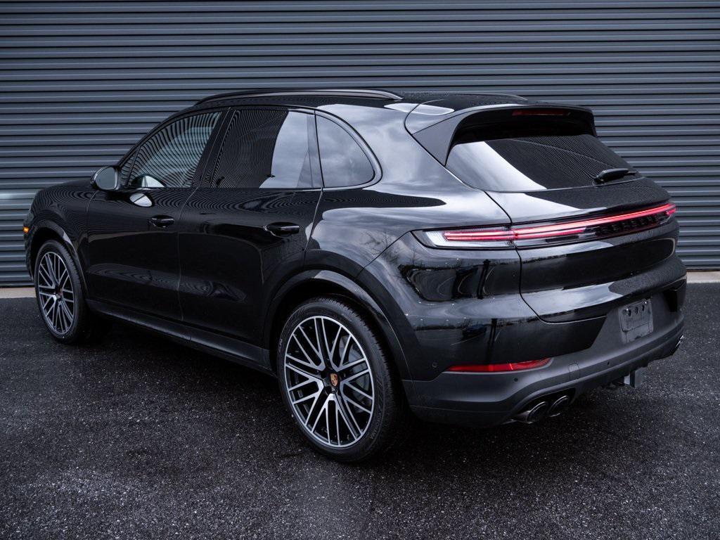 new 2025 Porsche Cayenne car, priced at $107,635
