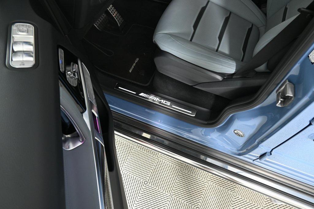 used 2025 Mercedes-Benz AMG G 63 car, priced at $229,386