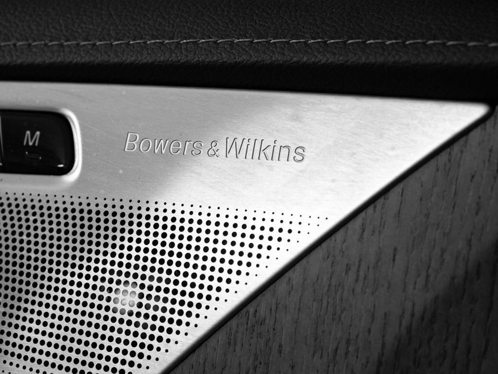 used 2021 Volvo XC90 car, priced at $29,771