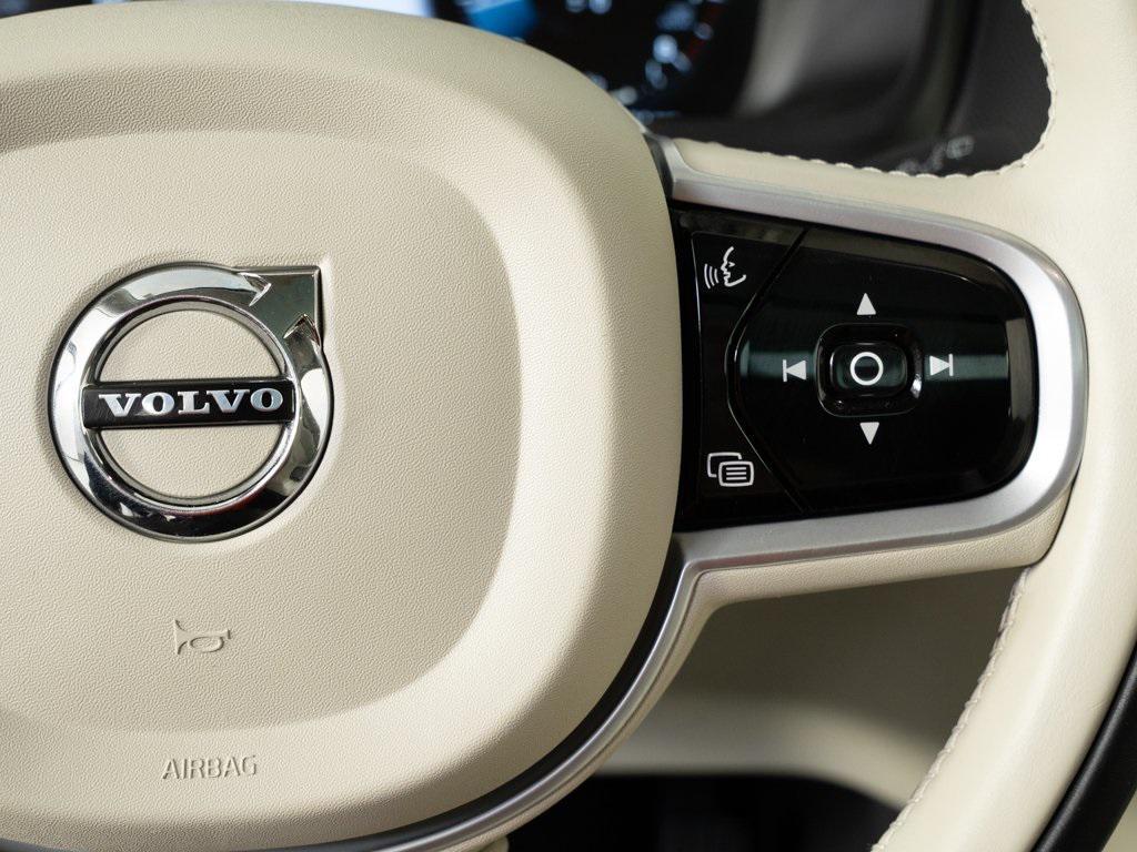 used 2021 Volvo XC90 car, priced at $29,771