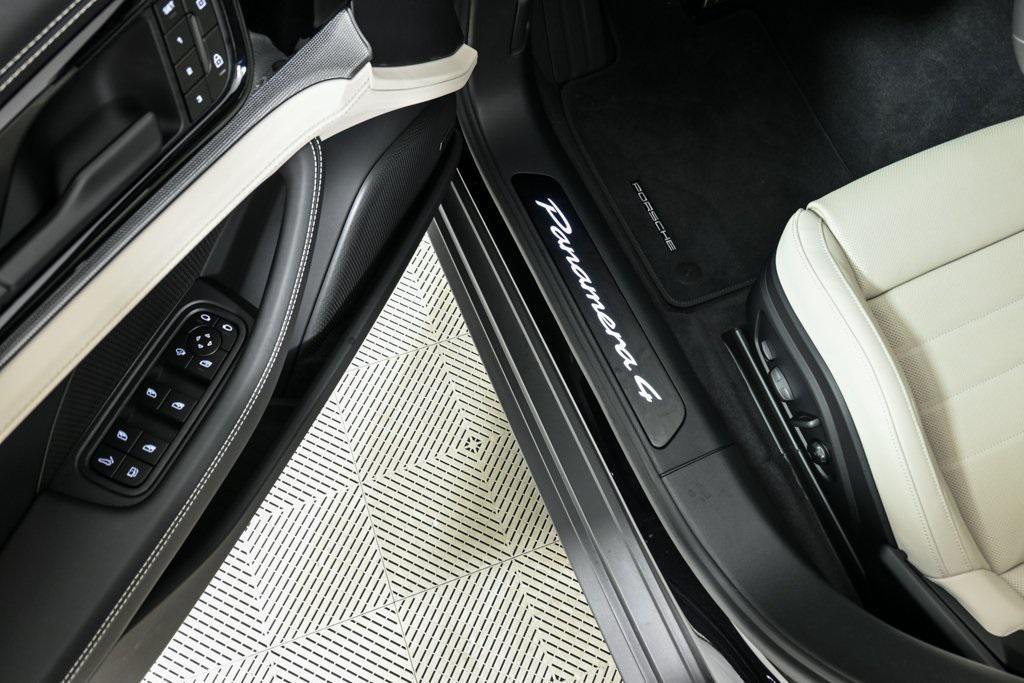 new 2026 Porsche Panamera car, priced at $152,720