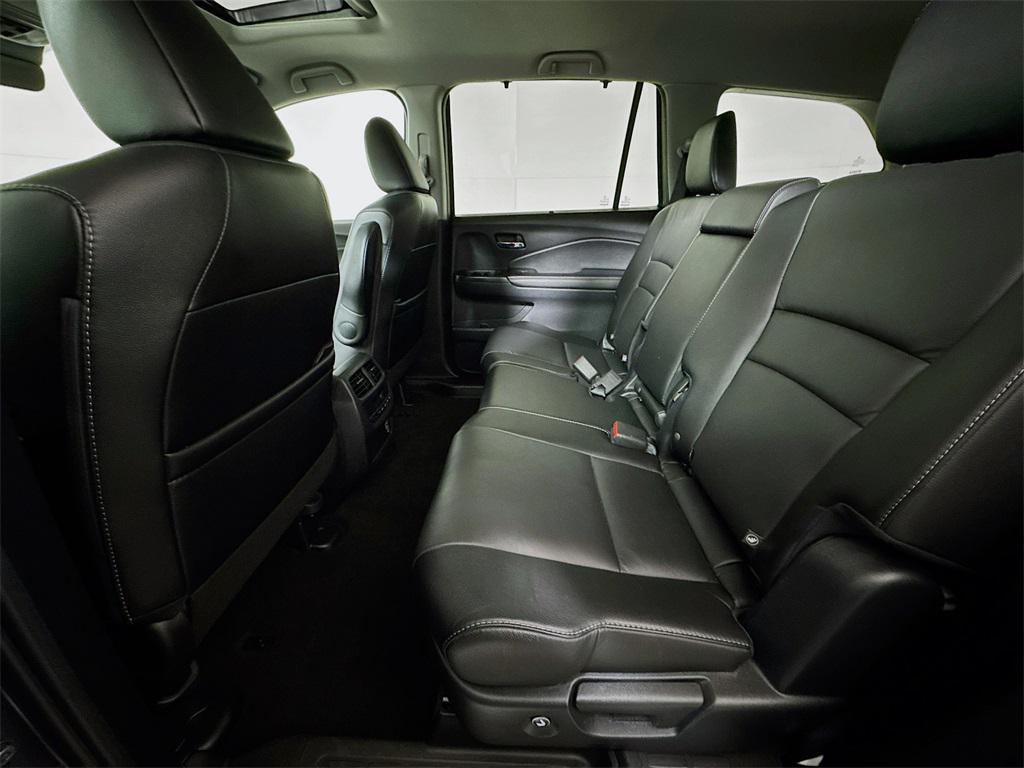 used 2022 Honda Pilot car, priced at $29,497
