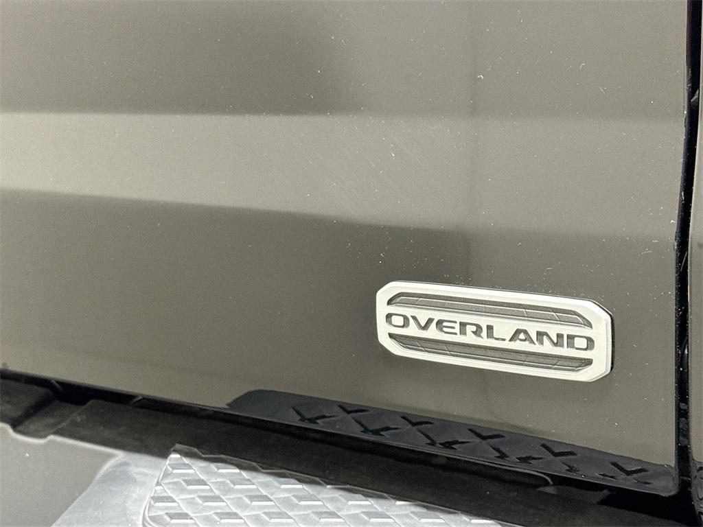 used 2021 Jeep Gladiator car, priced at $32,222