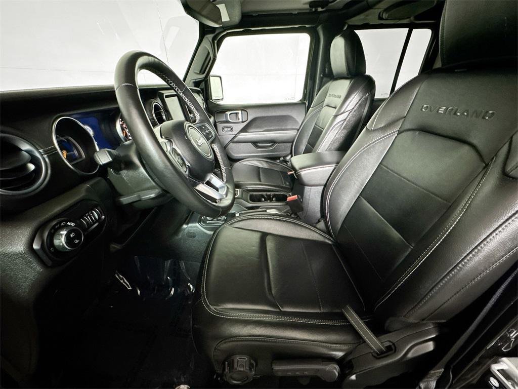 used 2021 Jeep Gladiator car, priced at $32,222