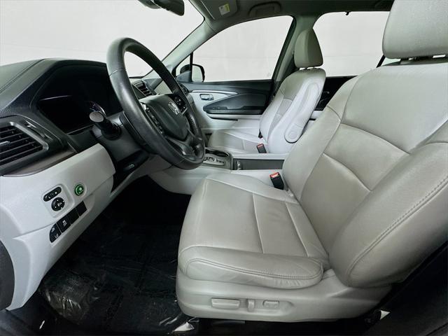 used 2021 Honda Pilot car, priced at $28,492