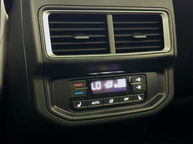 new 2025 Volkswagen Atlas car, priced at $49,072