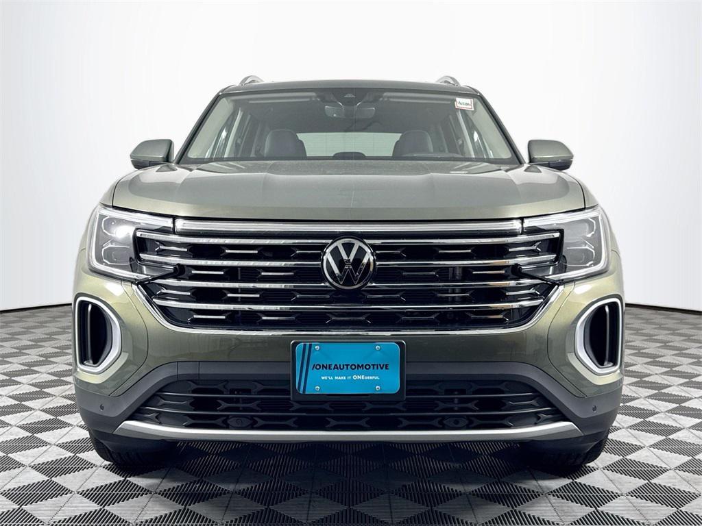 new 2025 Volkswagen Atlas car, priced at $49,072