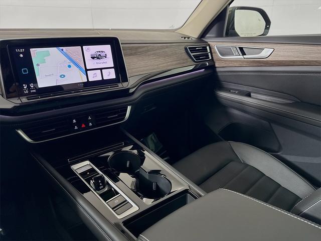 new 2025 Volkswagen Atlas car, priced at $49,072