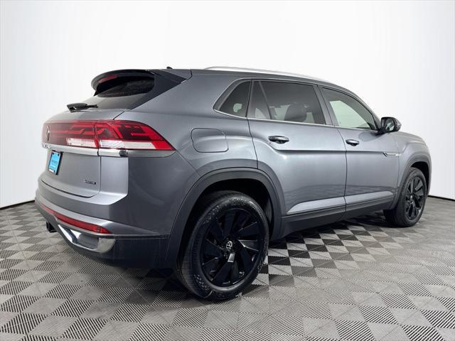 new 2025 Volkswagen Atlas Cross Sport car, priced at $45,603