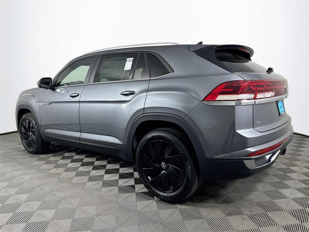 new 2025 Volkswagen Atlas Cross Sport car, priced at $45,103