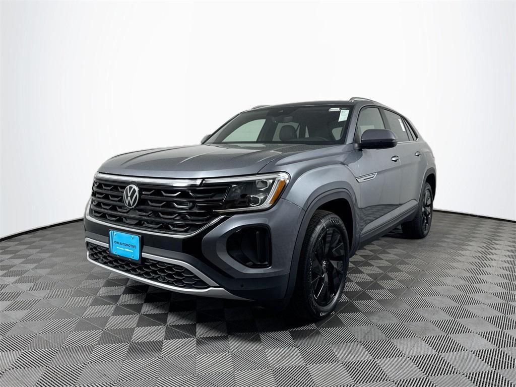 new 2025 Volkswagen Atlas Cross Sport car, priced at $45,103