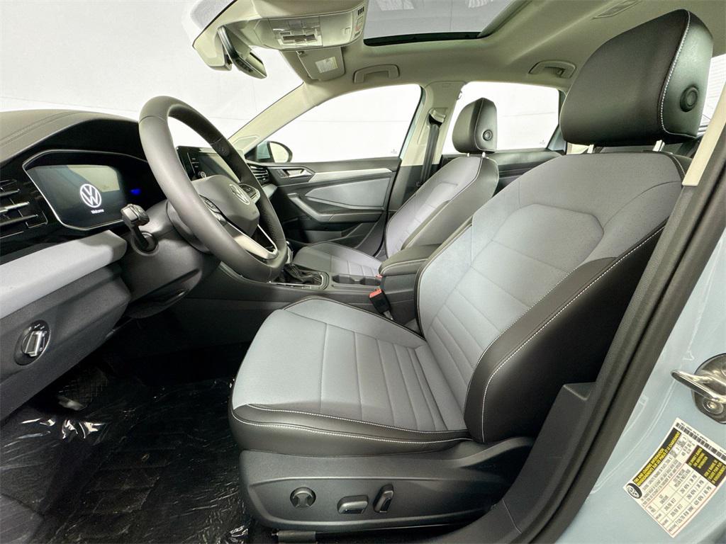 new 2025 Volkswagen Jetta car, priced at $28,051