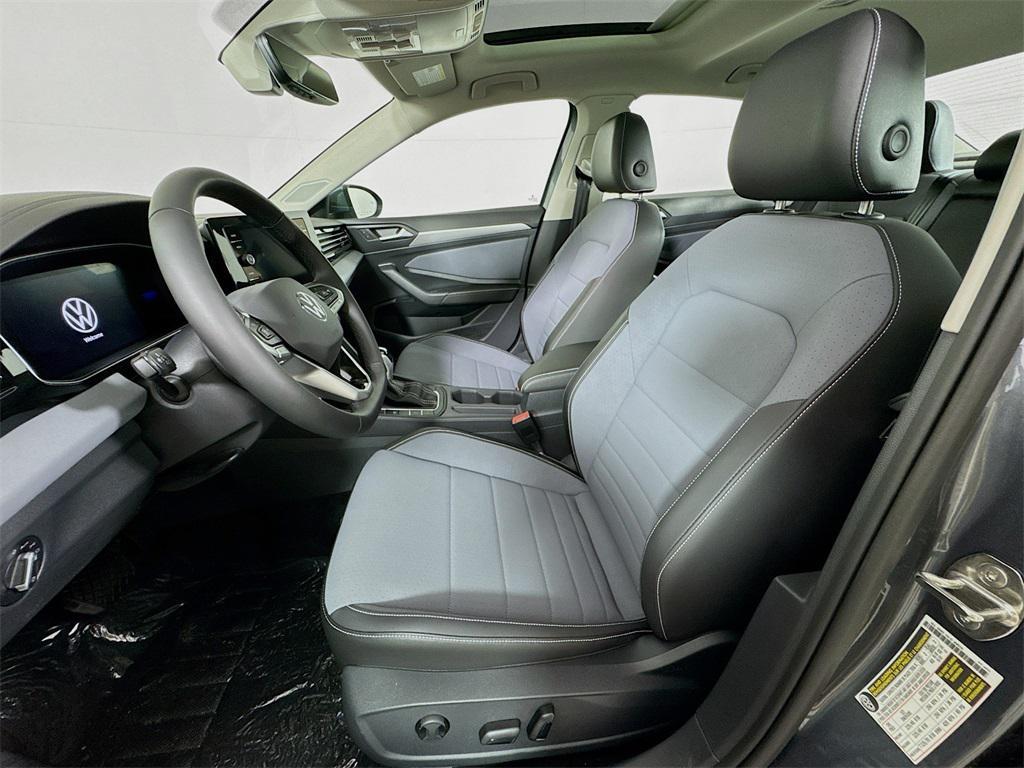 new 2025 Volkswagen Jetta car, priced at $27,546
