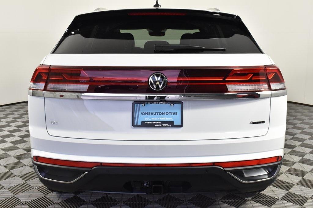 new 2024 Volkswagen Atlas Cross Sport car, priced at $44,375