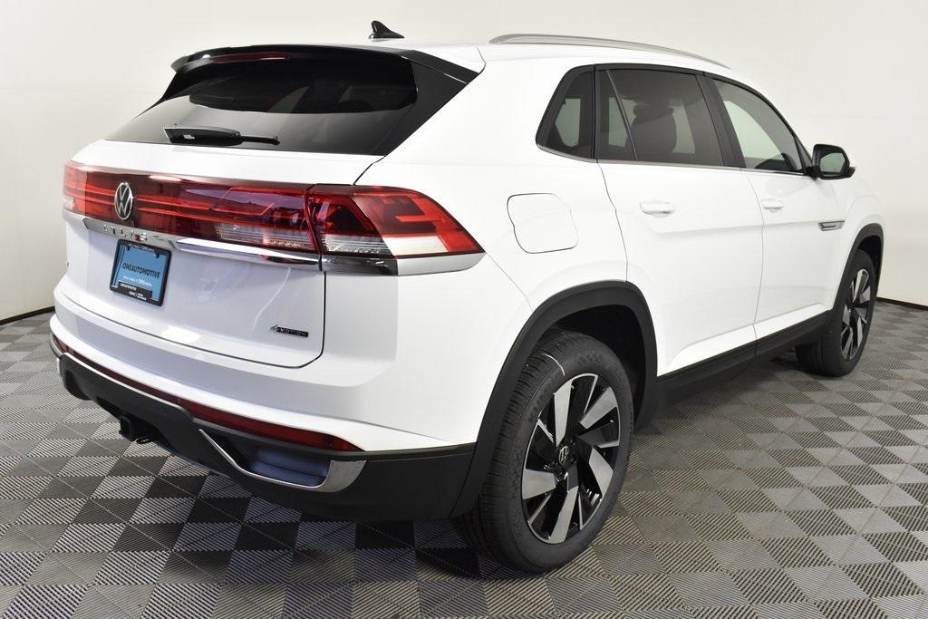 new 2024 Volkswagen Atlas Cross Sport car, priced at $44,375