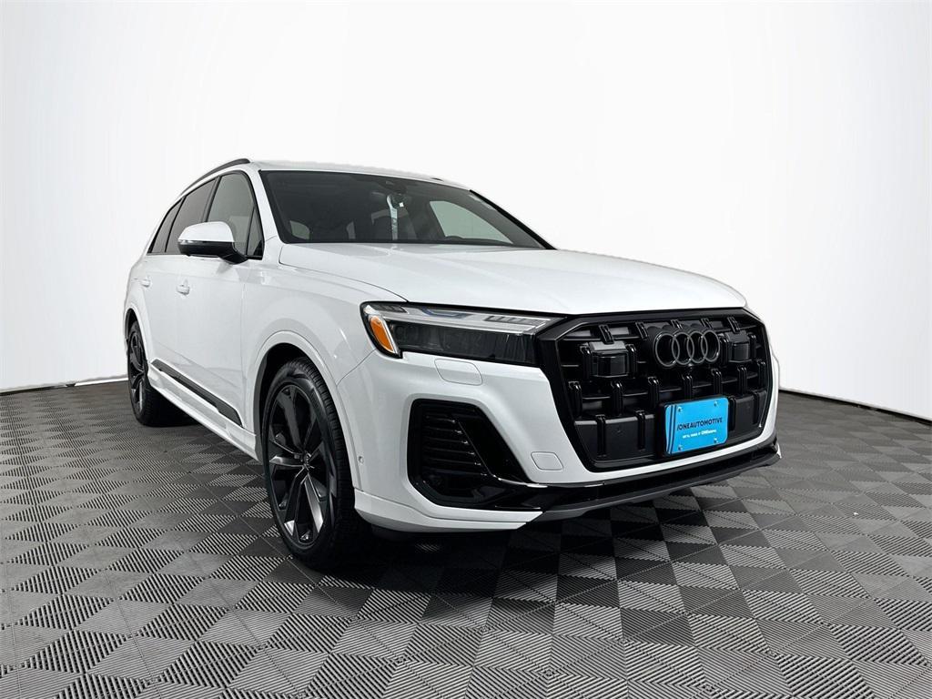 new 2025 Audi Q7 car, priced at $81,250