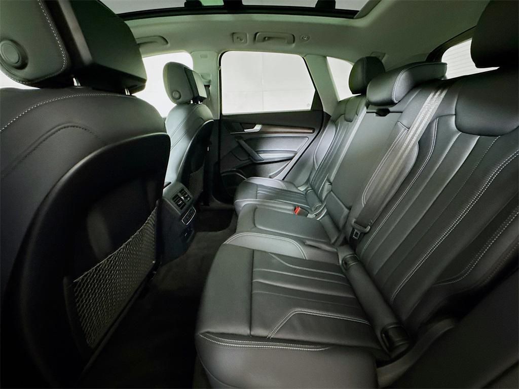used 2024 Audi Q5 car, priced at $39,992
