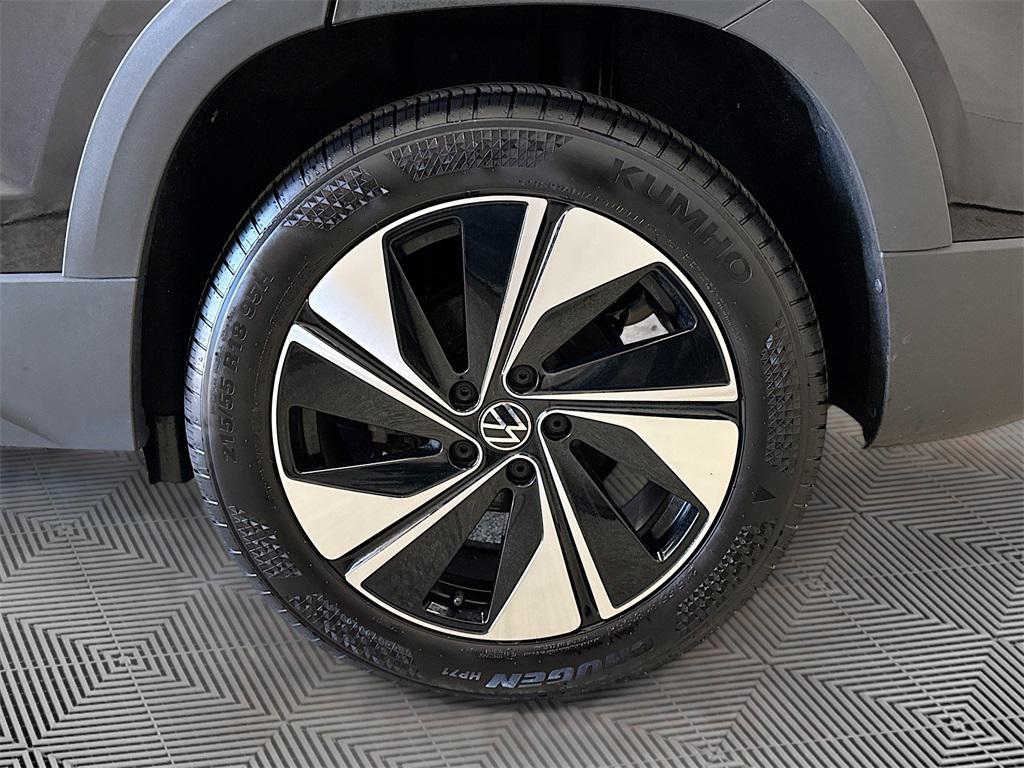 used 2024 Volkswagen Taos car, priced at $23,222