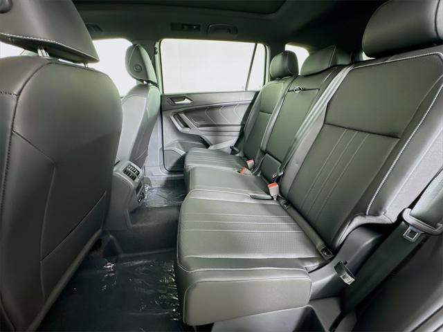 new 2024 Volkswagen Tiguan car, priced at $36,903