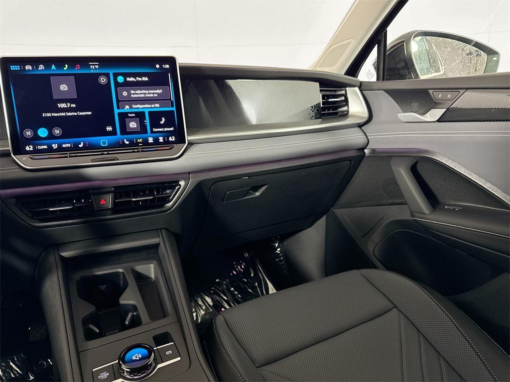 new 2025 Volkswagen Tiguan car, priced at $35,494