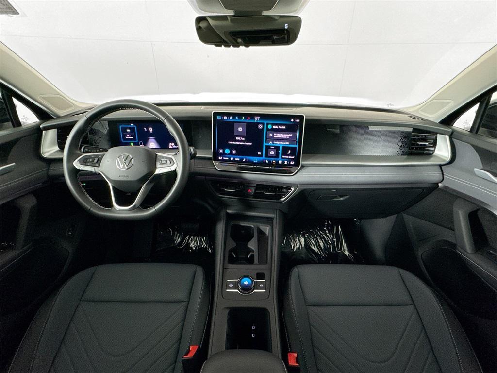 new 2025 Volkswagen Tiguan car, priced at $35,494