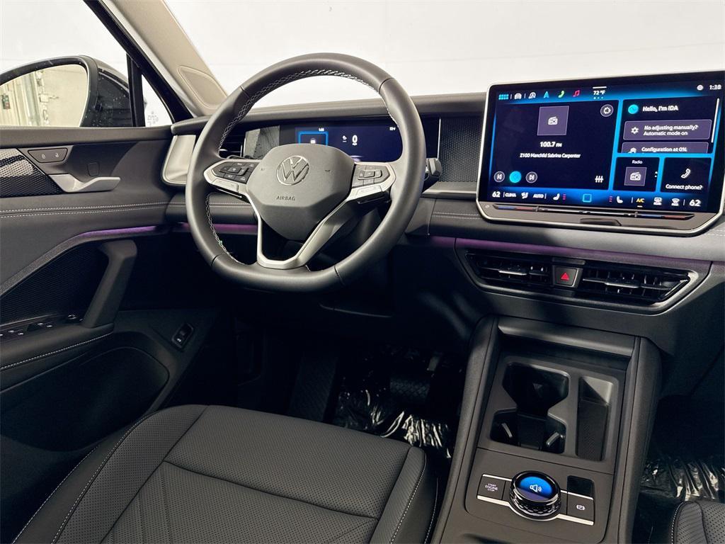 new 2025 Volkswagen Tiguan car, priced at $35,494